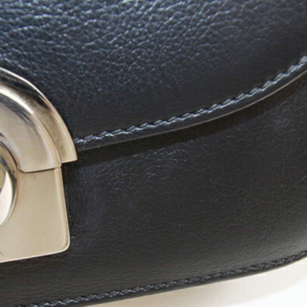 PRADA Bag - Picture 5 of 9
